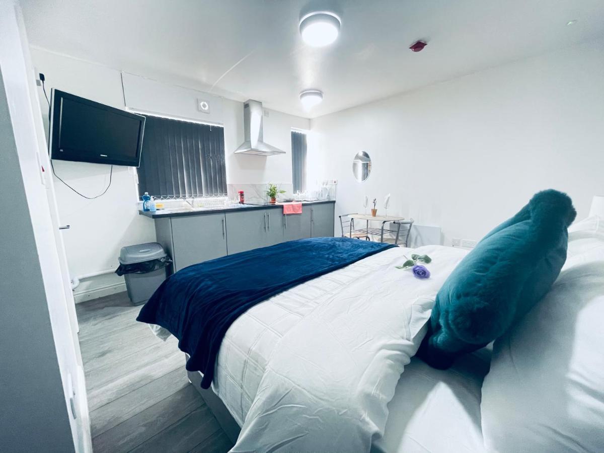 1 Bed Apartment Бірмінгем Екстер'єр фото