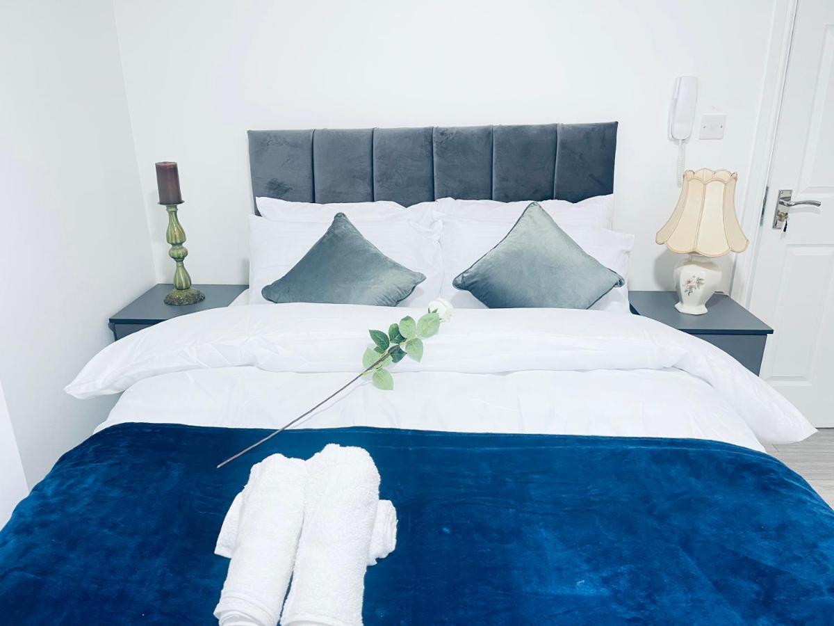 1 Bed Apartment Бірмінгем Екстер'єр фото